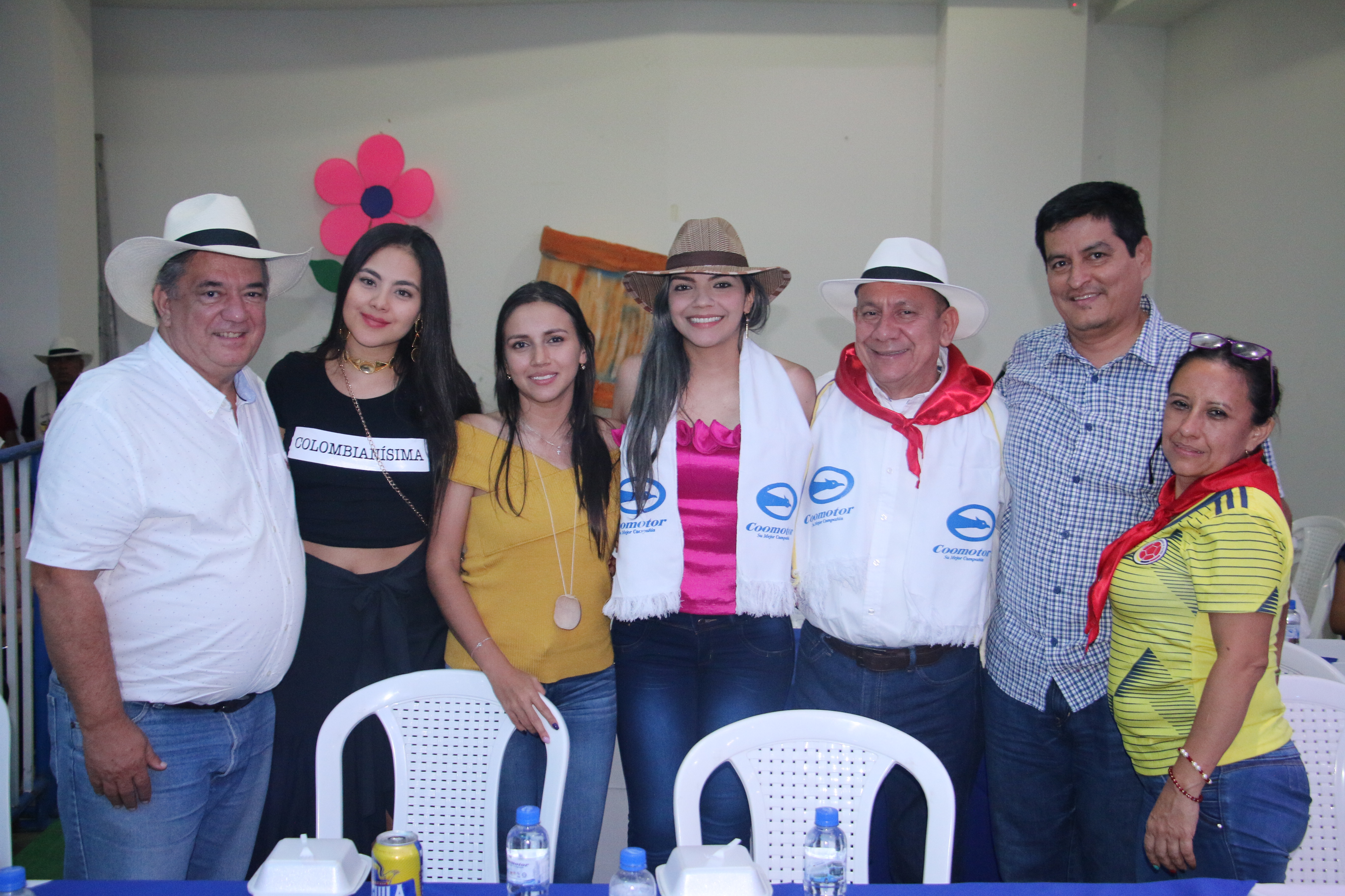 Humberto Arias, Valentina Benítez Peralta, Melissa Tamayo, Ángela Rocío Ortiz, Armando Cuéllar Arteaga, Dilberto Trujillo y María Teresa Vergel.